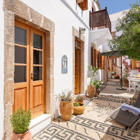 Villa Lindia Líndos Екстериор снимка