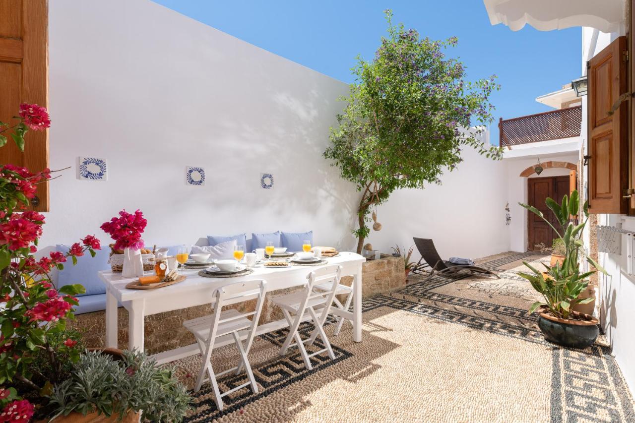 Villa Lindia Líndos Екстериор снимка